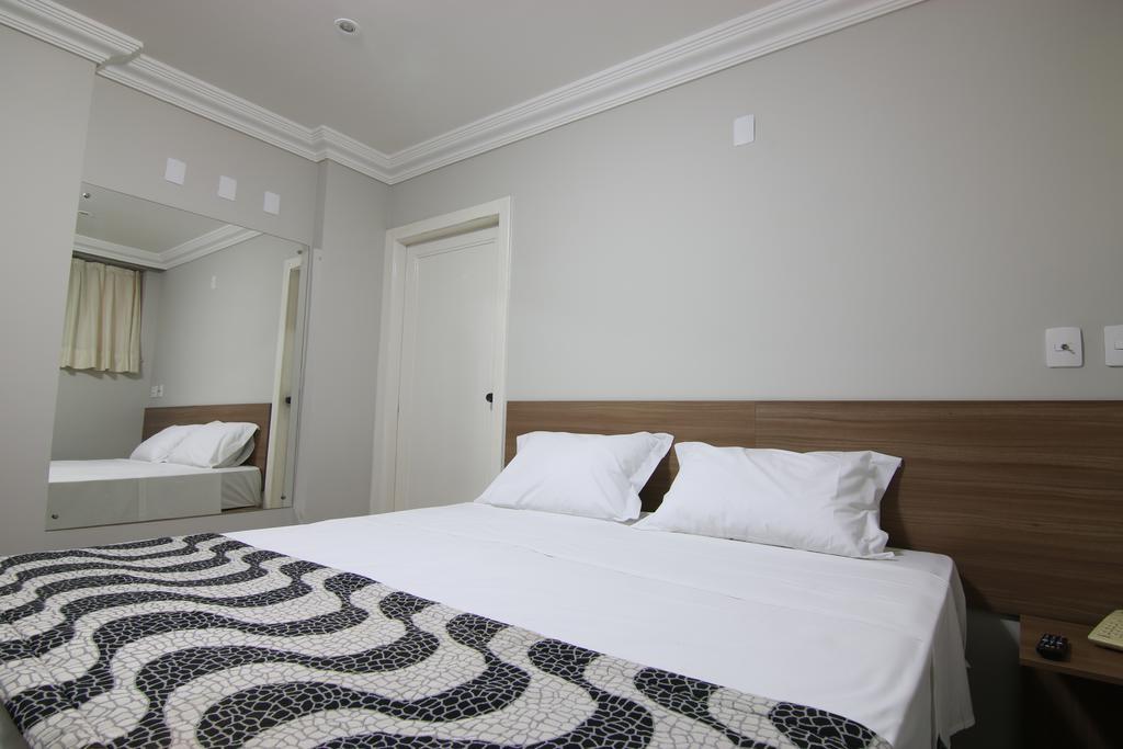 Samba Belo Horizonte Centro Hotel ภายนอก รูปภาพ